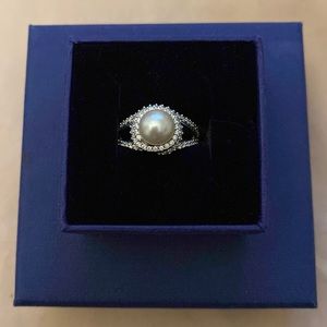 Swarovski Pearl Ring💍